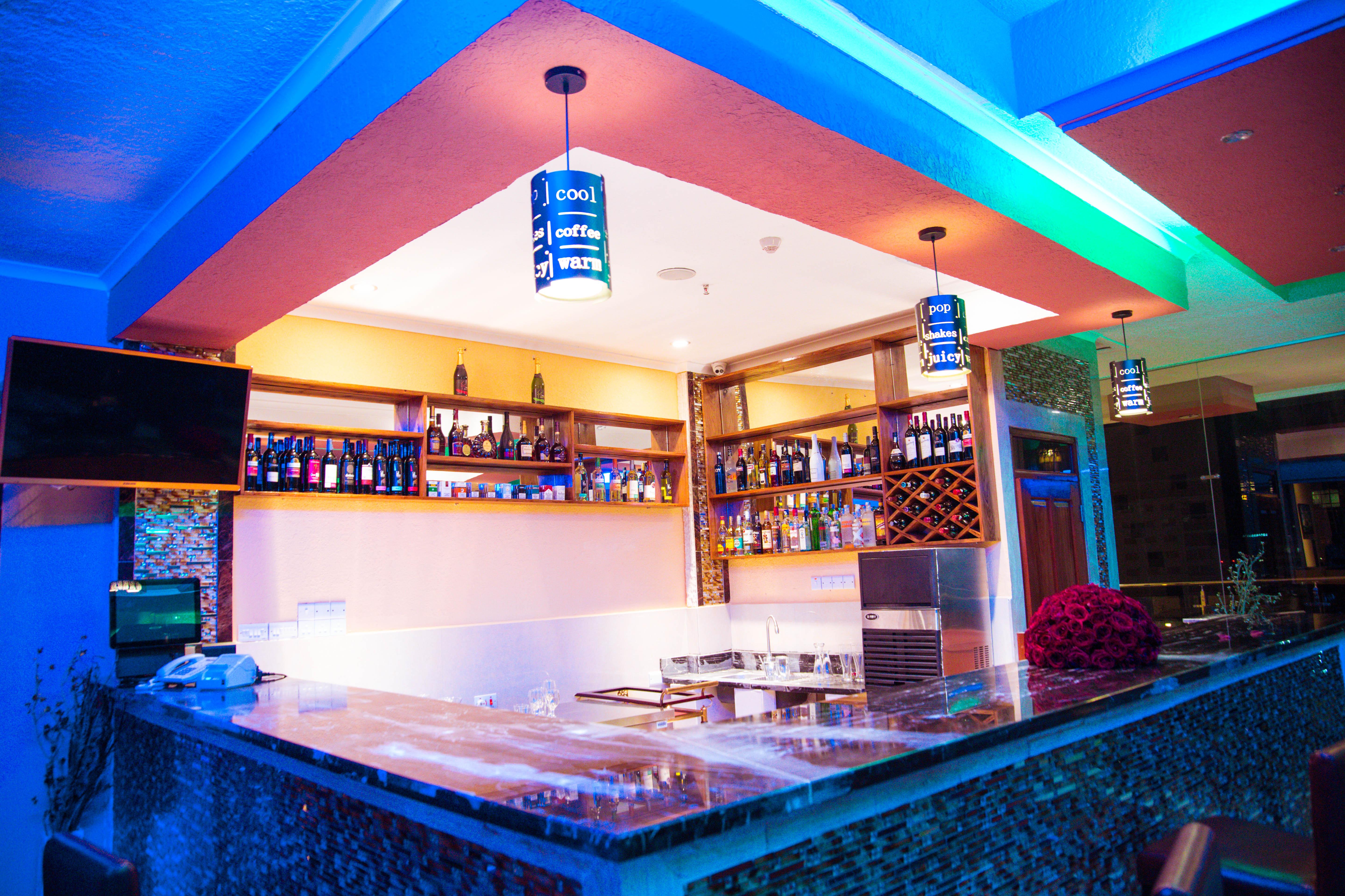 Tiffany Diamond Hotels Ltd - Makunganya Dar-es-Salaam Eksteriør bilde